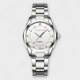 María - Acero Elegante